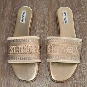 Size 8.5 Steve Madden St. Tropez Gold Sandals